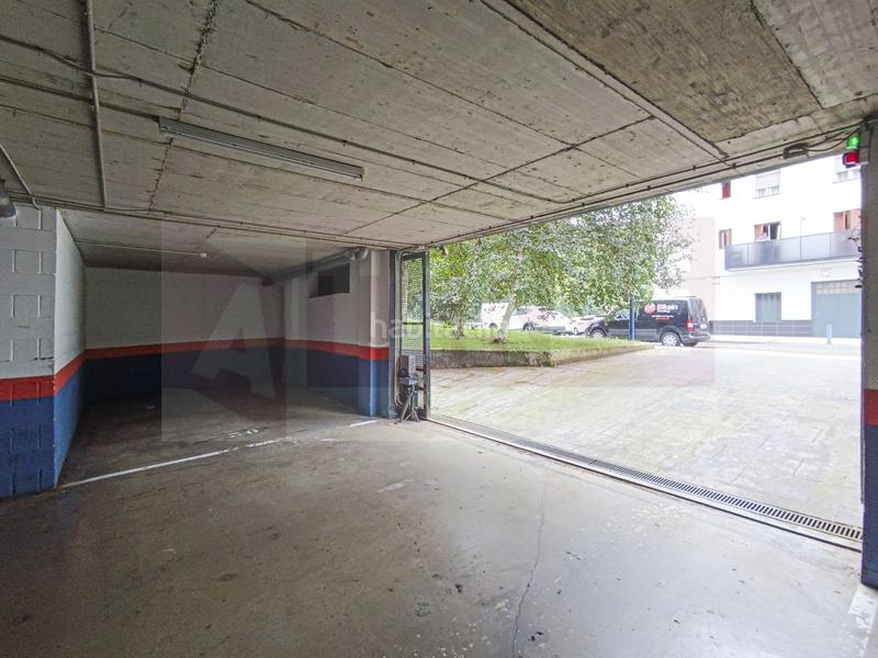 Foto e8330f70-b33d-4d59-aabb-2115959f41a1. Alquiler parking coche raya de garaje en alquiler. tu camper ya no tendrá que dormir en la calle. en Errenteria