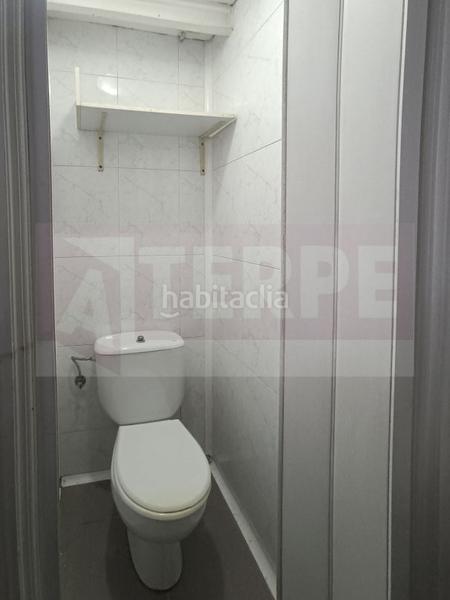 Foto 3a10c1ac-e941-4db9-a4db-dfd6051d0d74. Location local commercial dans Beraun - Pontika Errenteria