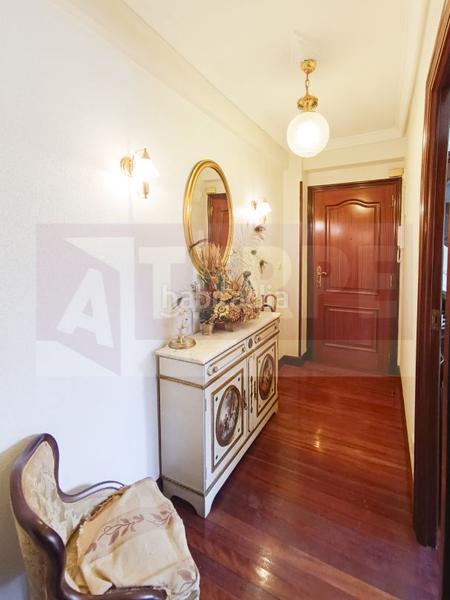 Foto cfb2005a-2191-4168-81aa-f3a62c0c07fd. Etagenwohnung mit heizung in Centro Errenteria