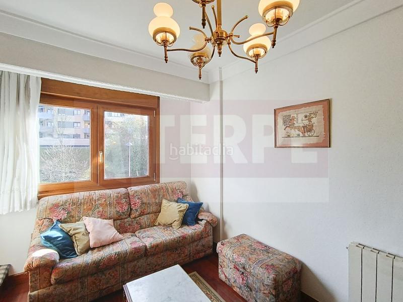 Foto f25ec6a9-e9e4-4e23-8ea7-c28d30dffeae. Etagenwohnung mit heizung in Centro Errenteria