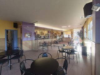 Local Comercial en Capuchinos - Galtzaraborda