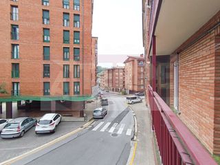 Appartement  Gorbea kalea. Vivienda totalmente exterior en el barrio de ijurko de lezo