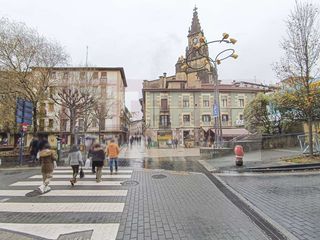 Business premise in Pablo iglesias hiribidea 2. Local a venta en pleno centro de errenteria en zona de mucho pas