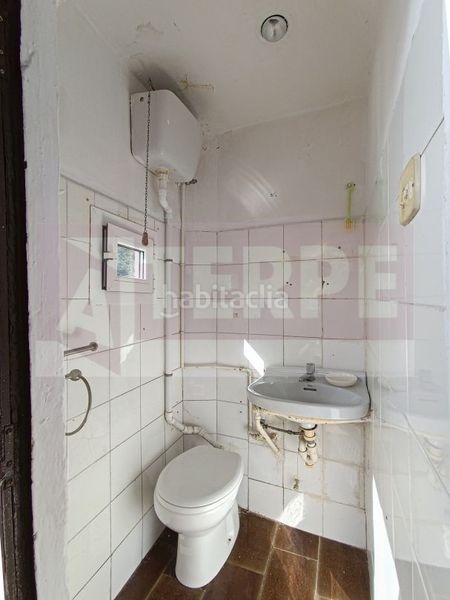 Foto 28860ac3-4383-4fe9-9d02-0bc92f0cdb7b. Pis a Pasaia
