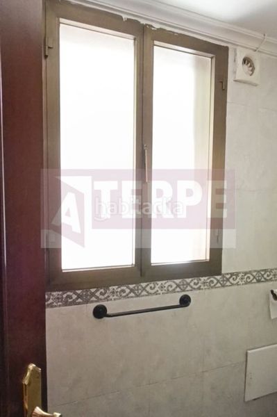 Foto 6943d988-fc9e-4fb8-bf5d-736b138678e3. Pis a Pasaia