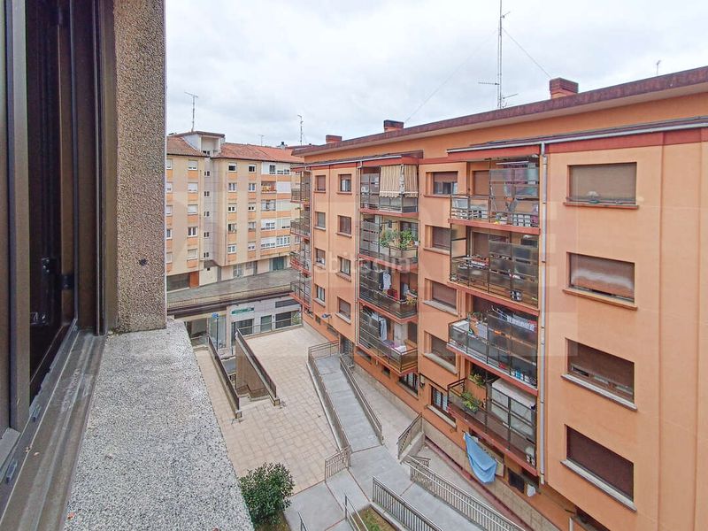 Foto a174e83f-94da-4692-ab12-25d3ee417476. Pis amb calefacció a Centro Errenteria