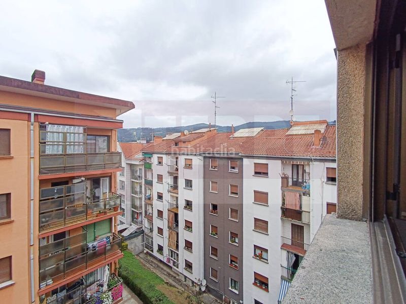 Foto f17e75d2-ffb0-4573-9472-9b31f71430c3. Pis amb calefacció a Centro Errenteria