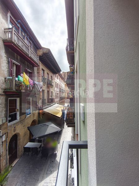 Foto a3e5ff63-e2bd-4545-81ab-bd13f0bd96d9. Pis a Centro Errenteria