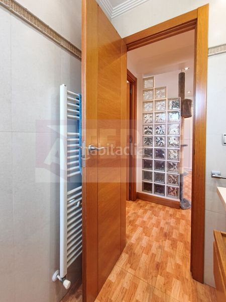 Foto 06d8a950-312a-47e3-9643-52c799c2b43f. Pis amb calefacció aparcament a Centro Errenteria