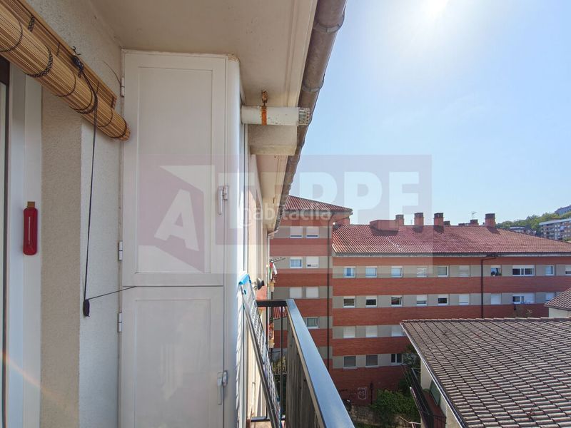 Foto 556c76a0-b4d8-42a8-b3b2-d5b6fc216ed9. Pis amb calefacció aparcament a Centro Errenteria
