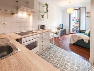 Etagenwohnung  Kapitanenea kalea. Vivienda de 2 dormitorios con mucho encanto en pleno centro de e