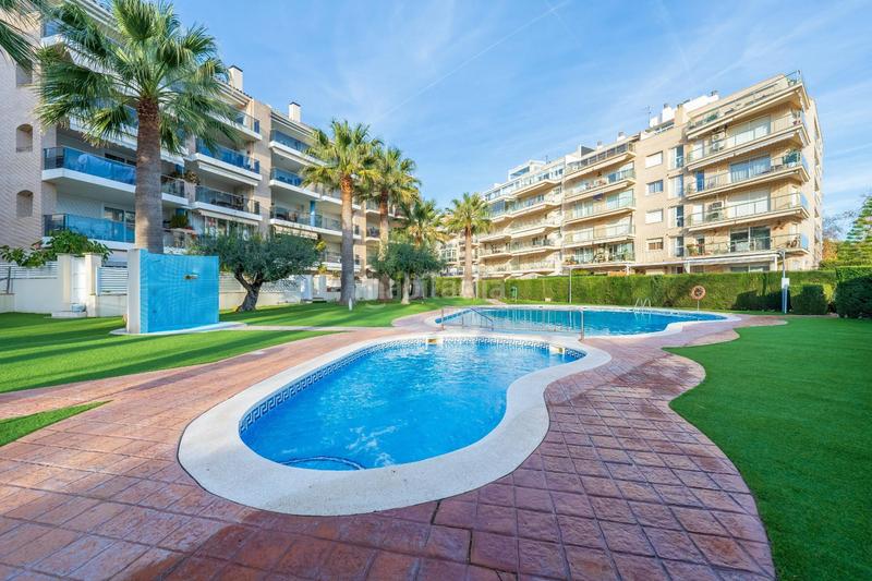 Foto be0ce9fe-3d65-479e-a8e0-2b43a6fa3505. Flat with heating pool in Port - Horta de Santa Maria Cambrils