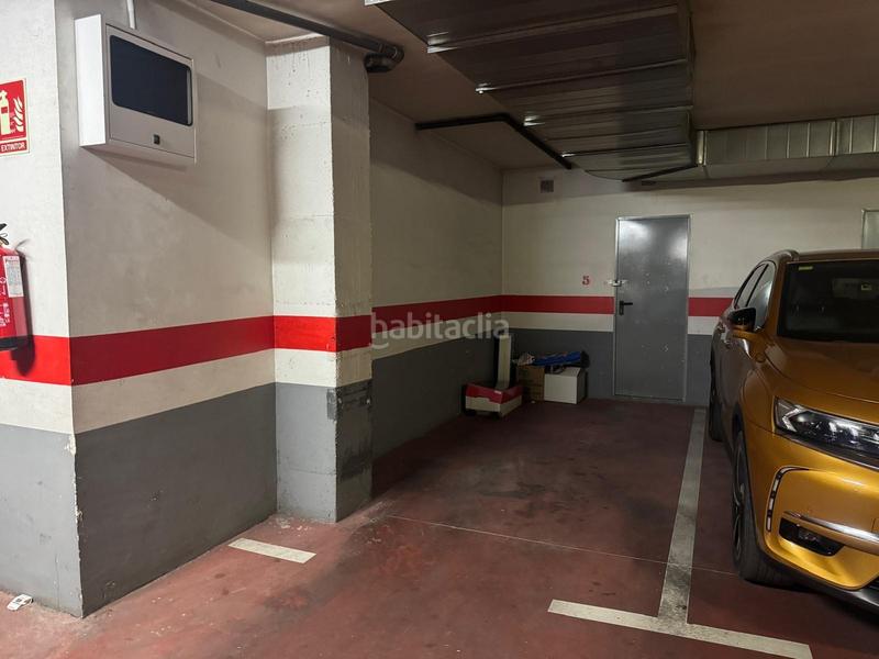 Foto 1730d6aa-3c3a-4aa0-8898-88b08dc07217. Autoparkplatz in Ponent Reus