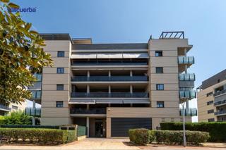 Etagenwohnung in Vila-seca Poble. Piso con parking, piscina y terraza en vilaseca  listo para entr