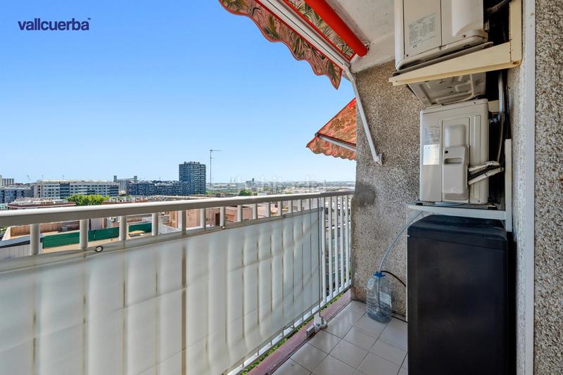 Foto f258c9a9-bd53-4db4-bdea-6a27cad62325. Appartamento con parcheggio in Nou Eixample Sud Tarragona