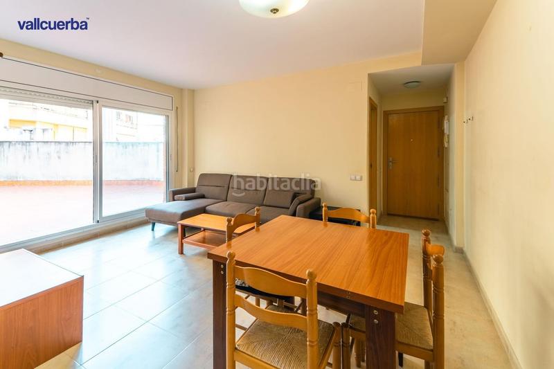 Foto 19b392eb-9f30-4837-be59-bdff14ad5d1a. Piso  con gran terraza, parking y trastero a un paso del centro en Reus