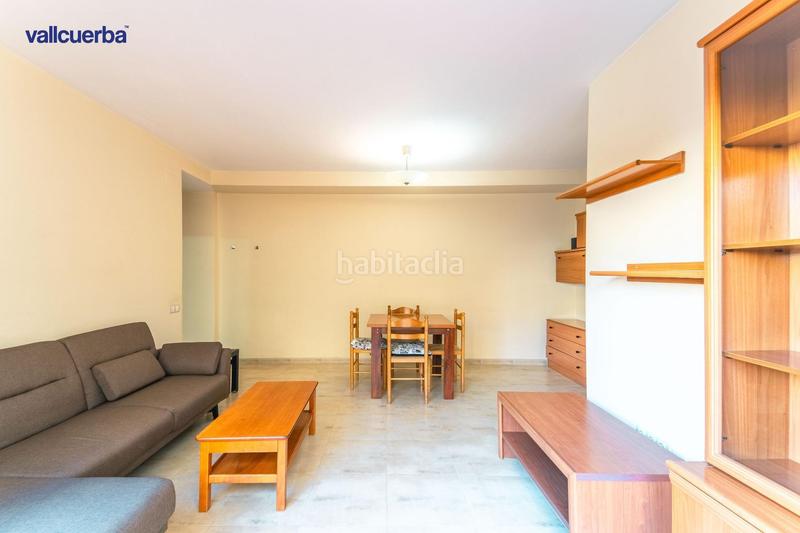 Foto e89c9b3d-4024-43ad-b4c4-2017e3192167. Piso  con gran terraza, parking y trastero a un paso del centro en Reus