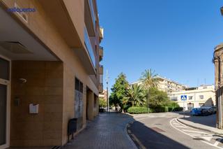 Appartamento  Selva del camp la. Piso con gran terraza, parking y trastero a un paso del centro d