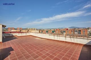 Pis  Lluis creus de. Piso de 3 habitaciones en sabadell  luminoso e impecable 4sin as