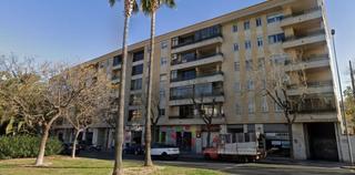 Local commercial à Avenida de Marià Fortuny 82