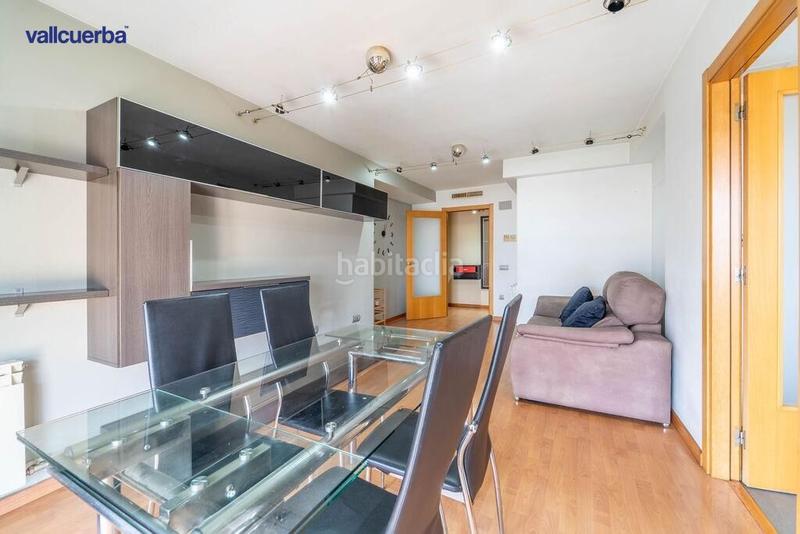 Foto 26be0550-ebc3-47c5-b403-b226aa43c24b. Pis amb calefacció aparcament a Llevant Reus