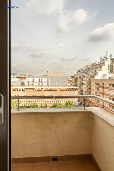 Foto 6fafcce3-c325-4e3f-96ad-90c2e492dc6e. Pis amb calefacció aparcament a Llevant Reus