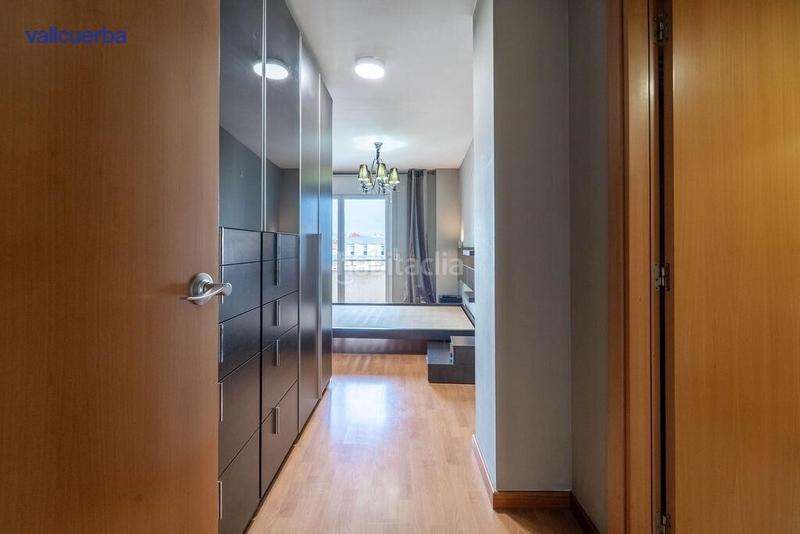 Foto b8f8049f-c752-4683-9628-83829885116f. Pis amb calefacció aparcament a Llevant Reus