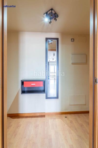 Foto bf17a781-babc-4041-b38a-2b24fa8a71ec. Pis amb calefacció aparcament a Llevant Reus