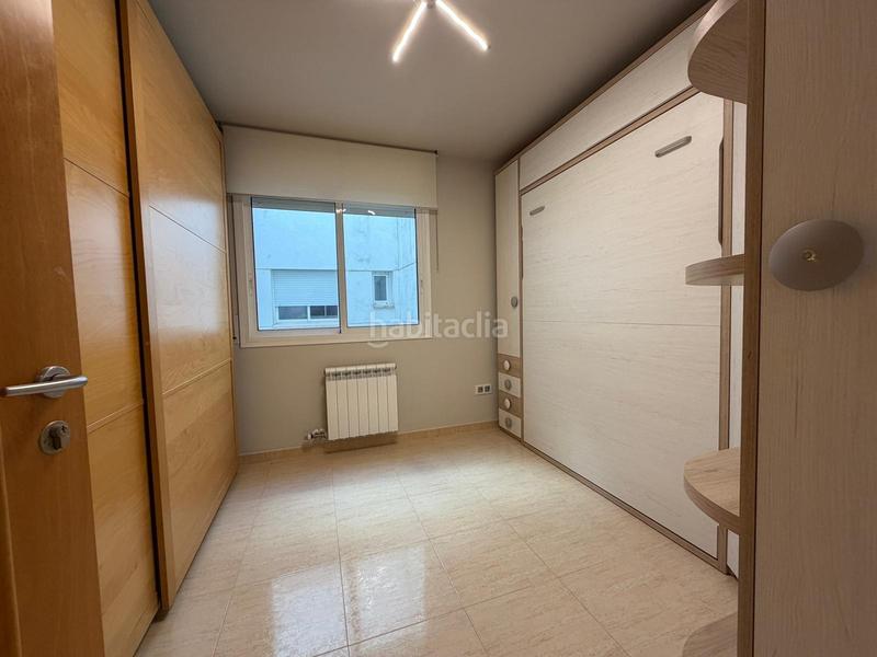 Foto de975b86-b3ac-4502-a8ab-d4a1d9e70d58. Lloguer pis amb calefacció aparcament piscina a Ponent Reus