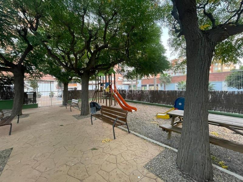 Foto 86358913-c324-48e6-b3e5-986b619a674d. Miete etagenwohnung mit heizung parking pool in Ponent Reus