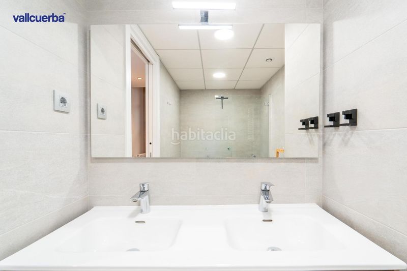 Foto 0748e7d3-a539-4711-a7d6-752856469467. Flat with heating parking pool in Mestral Reus