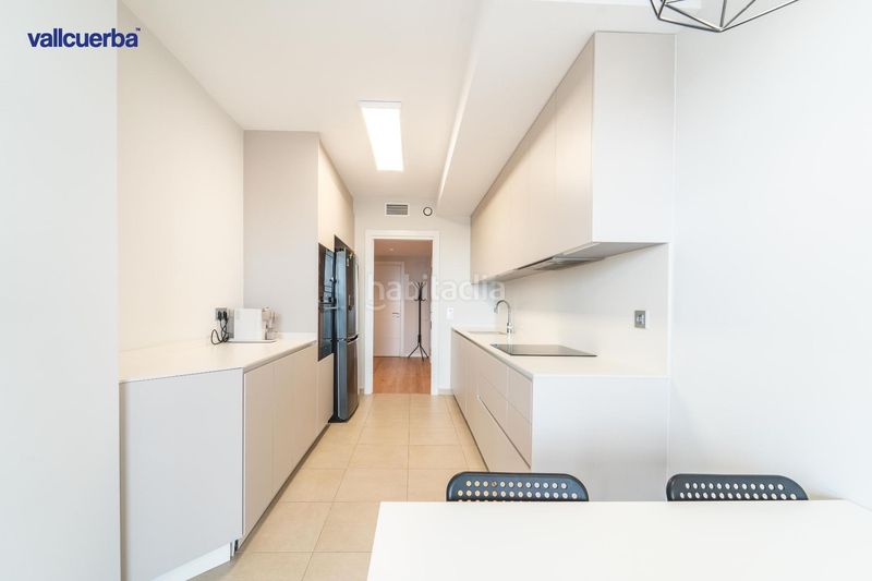 Foto 1c000dca-72c0-477a-9b4f-4e80023bc9b6. Flat with heating parking pool in Mestral Reus