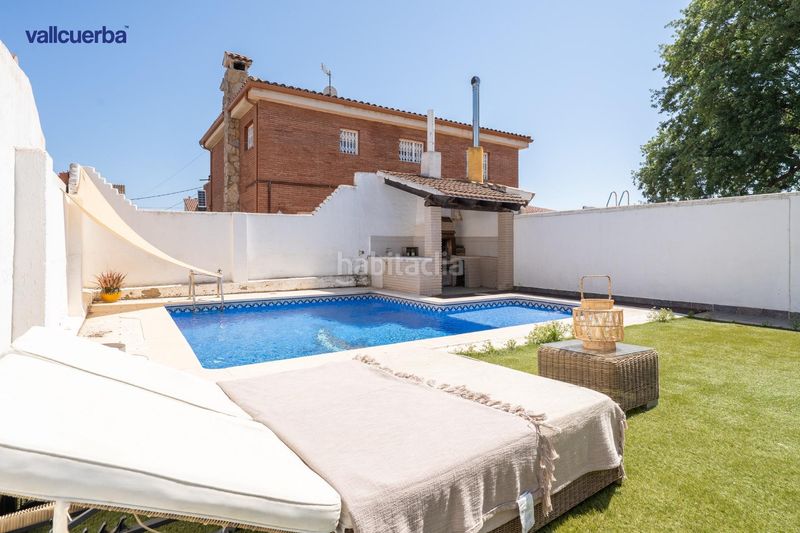Foto e37f0925-a02a-4e9e-8c02-e18344d23860. Casa aparellada amb calefacció aparcament piscina a Cambrils