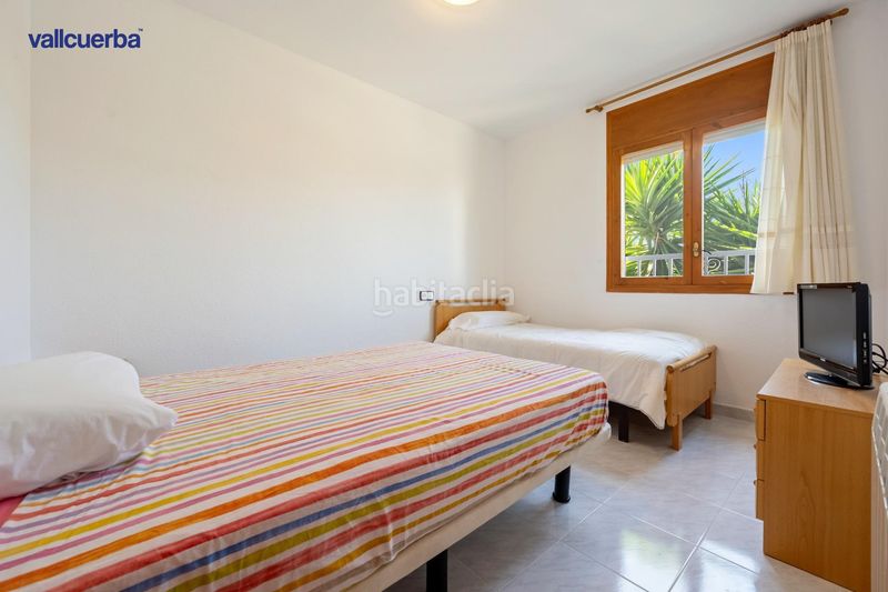Foto e8474829-a098-4925-a3a6-7fc02ba8c8d9. Casa aparellada amb calefacció aparcament piscina a Cambrils