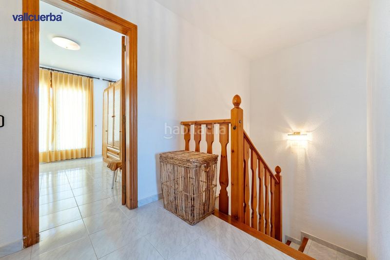 Foto f53c7c7d-1787-4bb3-9326-057a93d7c4c2. Casa aparellada amb calefacció aparcament piscina a Cambrils
