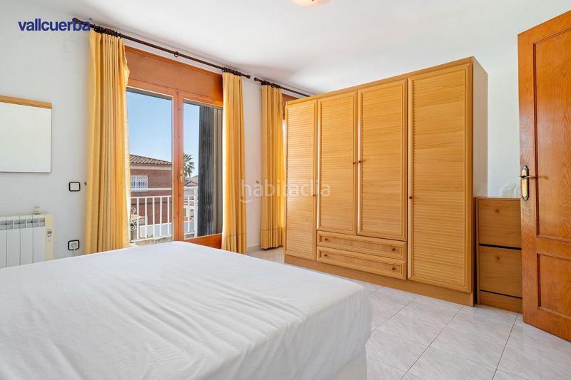 Foto f5d0e31e-5903-4b63-889b-f1df0311e591. Casa aparellada amb calefacció aparcament piscina a Cambrils