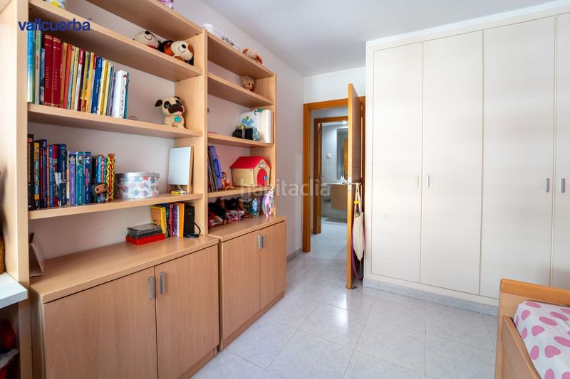 Foto f7ba2880-78c4-4040-a8f7-caf15bb1044e. Flat with heating parking in Ponent Reus