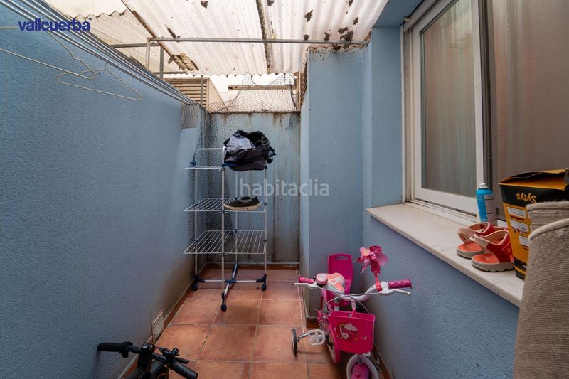 Foto 7cbe0081-e88d-4251-a81e-ad2785474d11. Planta baixa amb calefacció aparcament a Mestral Reus