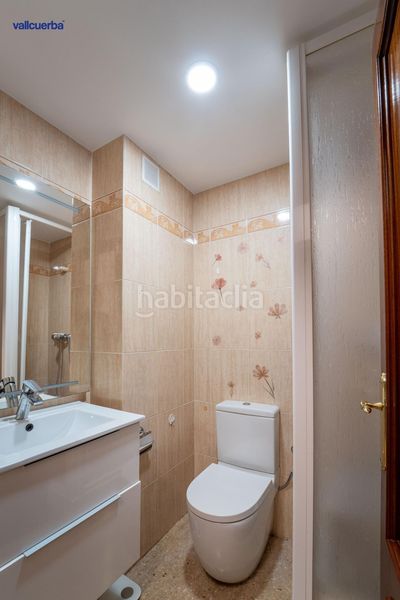 Foto ae3443d6-a7ed-48e0-8459-68ba5302da3f. Planta baixa amb calefacció aparcament a Mestral Reus