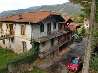 Casa  Barrio ontaneda