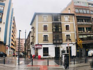 Pis  Calle julián ceballos