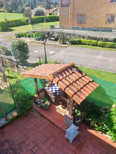 Foto ca49b0c2-2ce8-4e24-bea5-073aa2282475. Xalet amb xemeneia calefacció aparcament a Voto