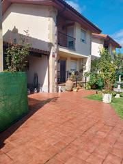 Chalet à Santoña