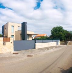 Chalet  N/a