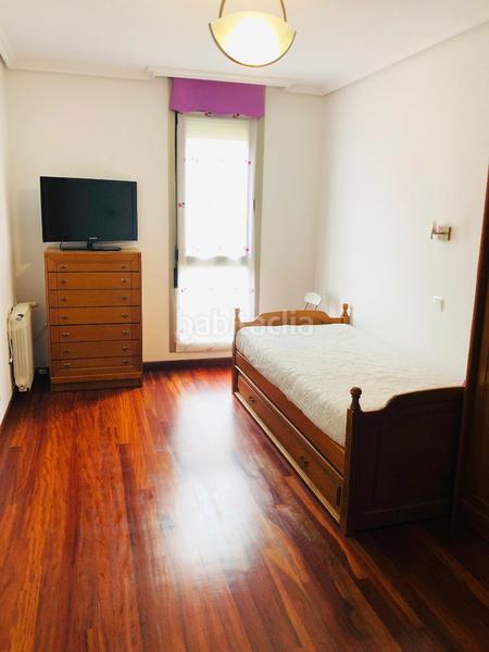 Foto 2f430f15-0d50-41ee-9c5e-462ed96b7c7b. Flat with parking in Peñacastillo - Nueva Montaña Santander