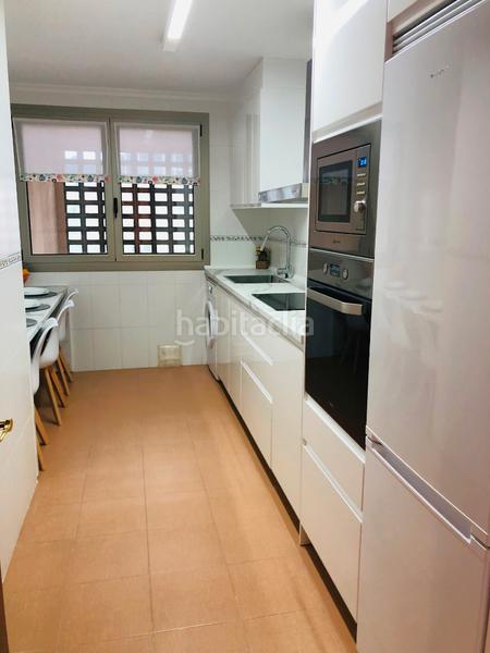 Foto 9babc877-b9a2-43f0-a2f7-c6cfbefc2d1d. Flat with parking in Peñacastillo - Nueva Montaña Santander