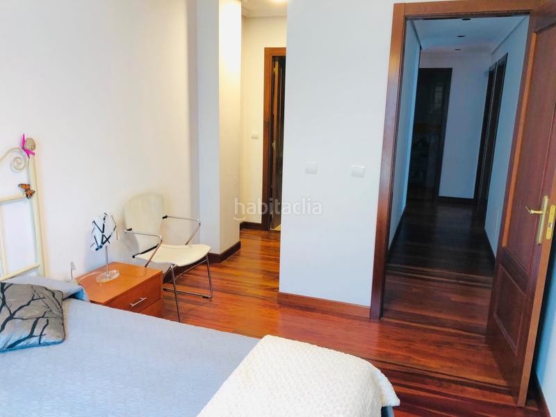Foto b48b3001-eb9e-49fd-96fd-ccb60ad3b96f. Flat with parking in Peñacastillo - Nueva Montaña Santander