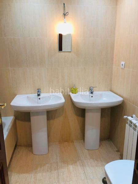Foto fb70bad6-4929-4a60-bcc8-794a2e842e3a. Flat with parking in Peñacastillo - Nueva Montaña Santander