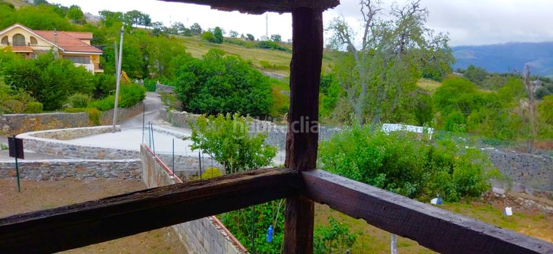 Foto aee9a6d5-6d66-45e9-9fe4-abfa37a4e80c. Casa pareada en Ramales de la Victoria