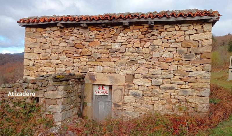 Foto e2cd36cc-e289-4102-9ad4-6bd69816fe0b. Maison dans Polaciones